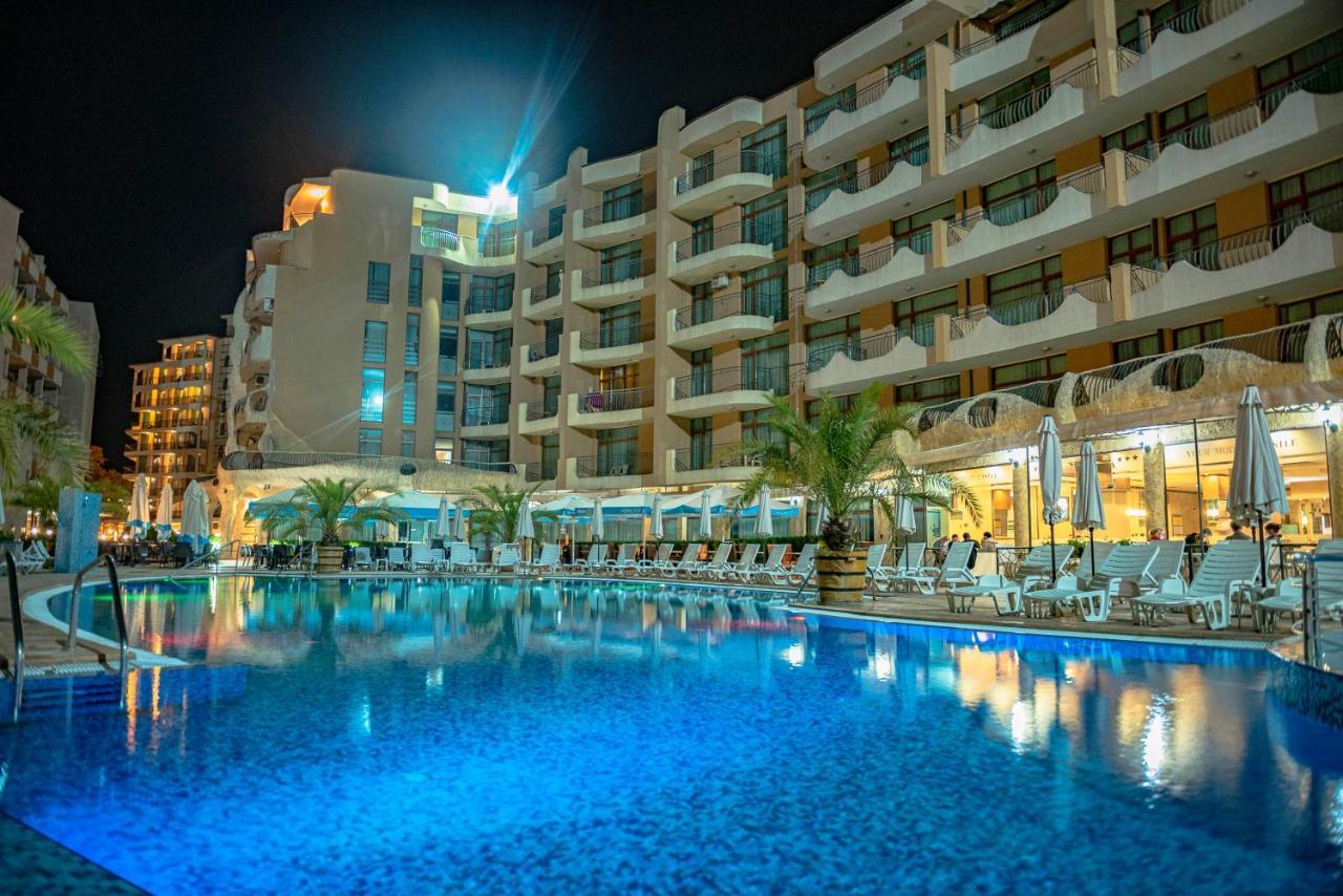 סאני ביץ' Grenada - Menada Apartments מראה חיצוני תמונה