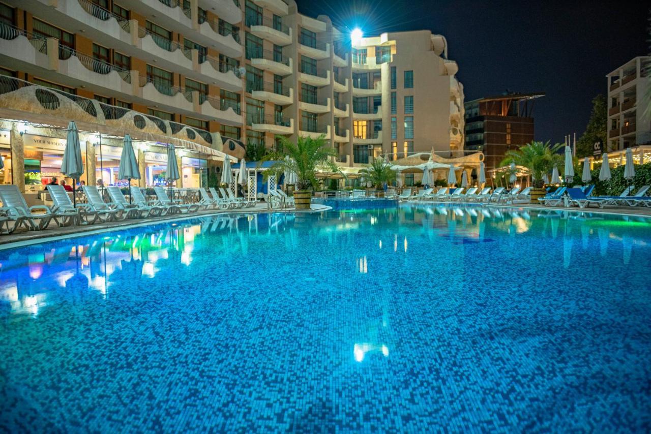 סאני ביץ' Grenada - Menada Apartments מראה חיצוני תמונה