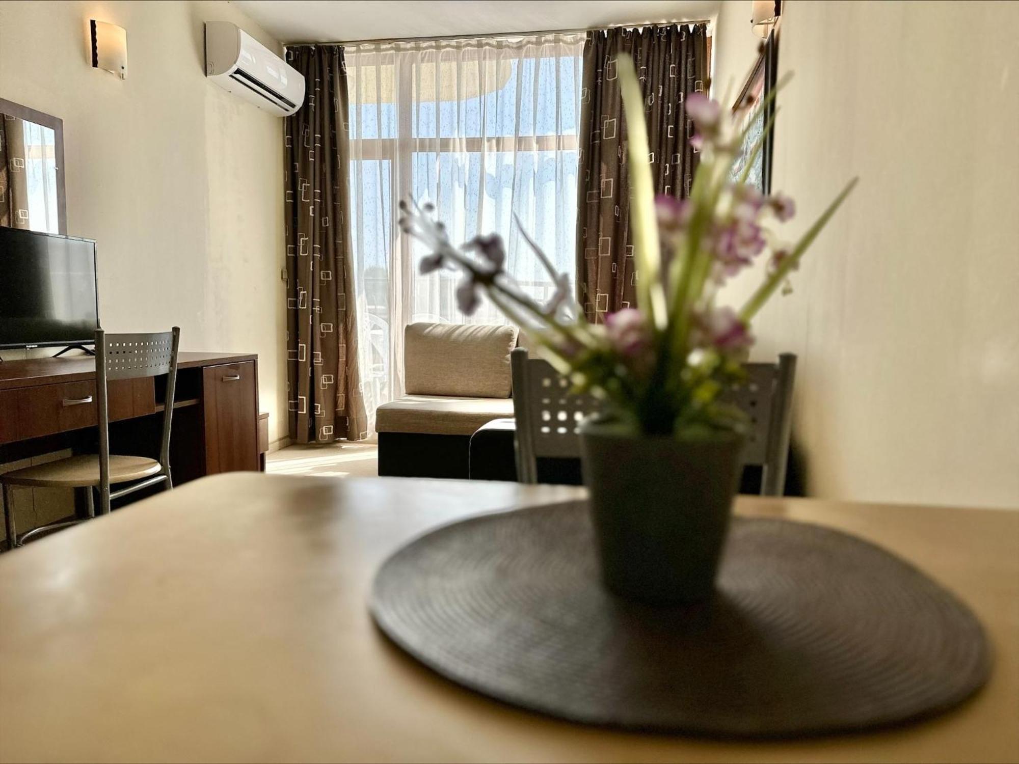 סאני ביץ' Grenada - Menada Apartments חדר תמונה